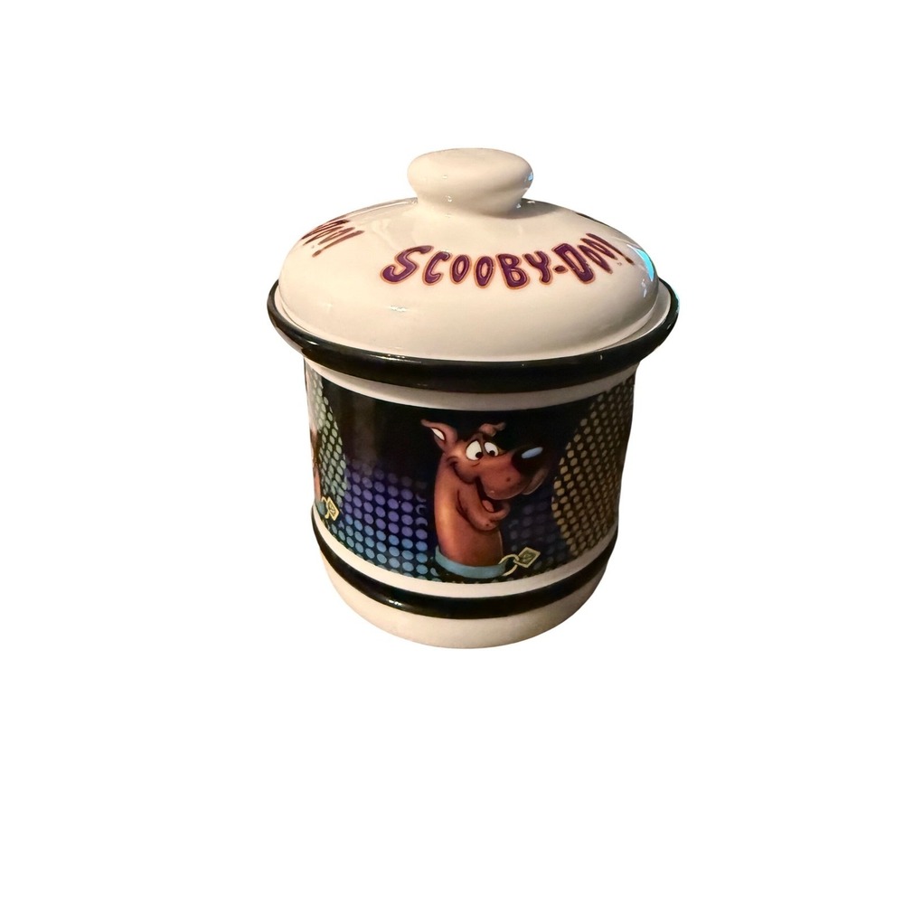 Vintage 2004 Scooby-Doo Ceramic Treat Jar with Lid - Hanna-Barbera Collectible